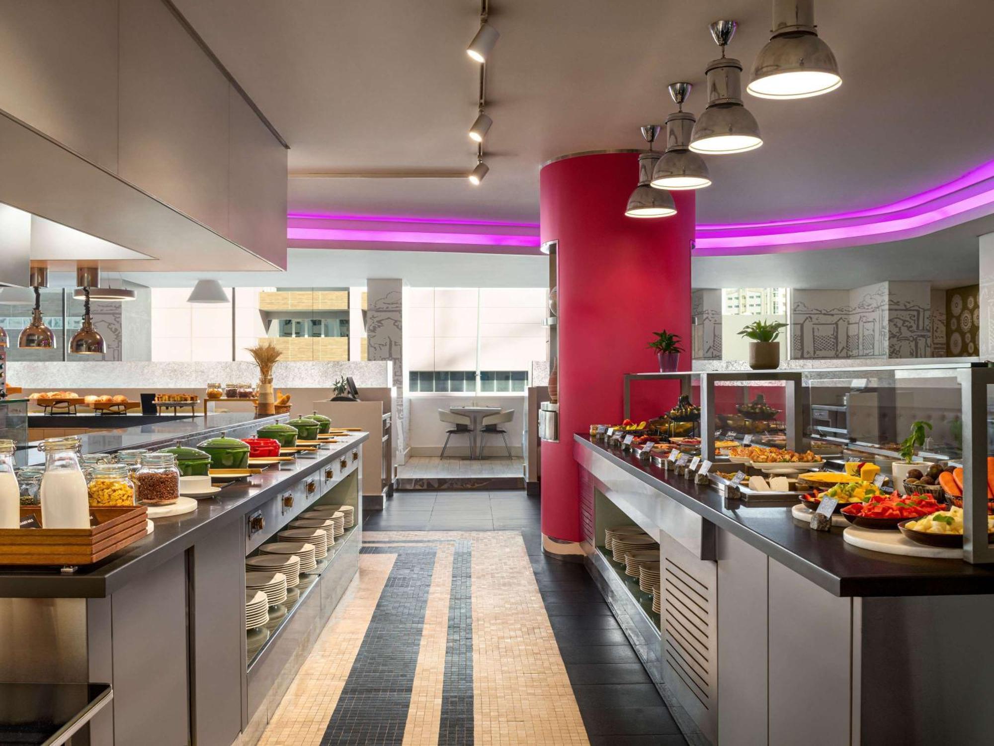 Hotel ibis Styles Šardžá Exteriér fotografie